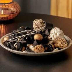 ESCAPE BLACK OUDH Pot-pourri Noir^CASA Online